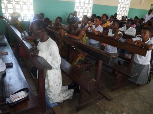 (ßH-'®¤&½?Ø9zÁá)Úy§g).:n0ëB|µX+